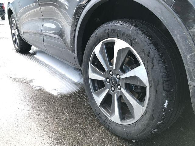 Ford Escape Platinum AWD 2023