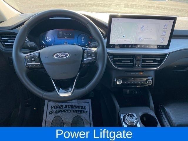 Ford Escape Platinum AWD 2024