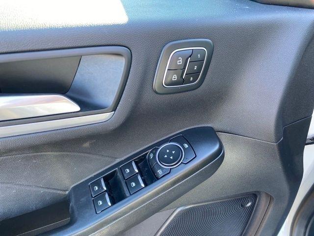 Ford Escape Platinum AWD 2024