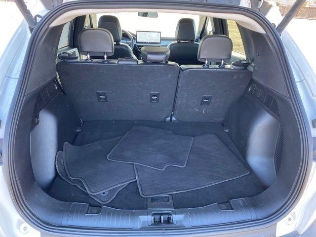 Ford Escape Platinum AWD 2024