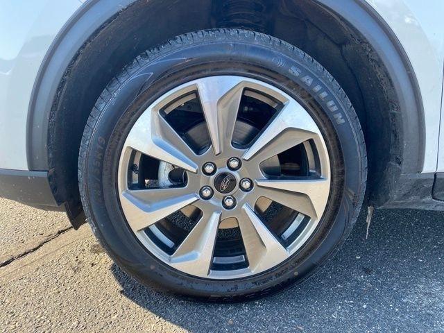 Ford Escape Platinum AWD 2024