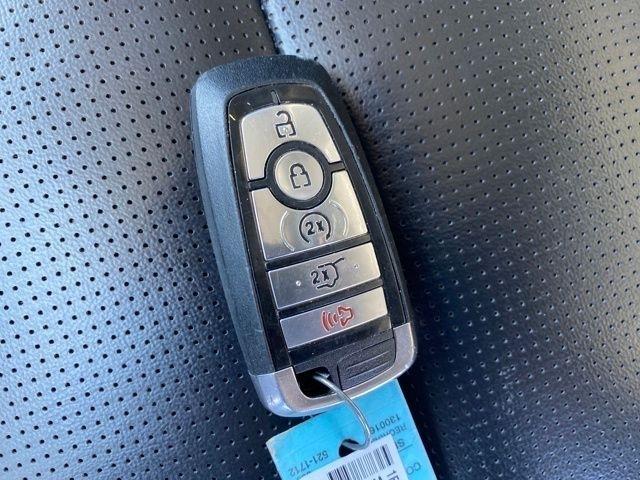 Ford Escape Platinum AWD 2024