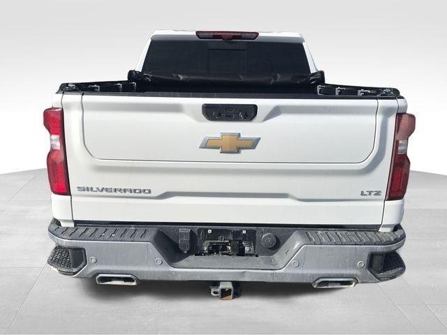 Chevrolet Silverado 1500 LTZ Crew Cab 4WD 2025