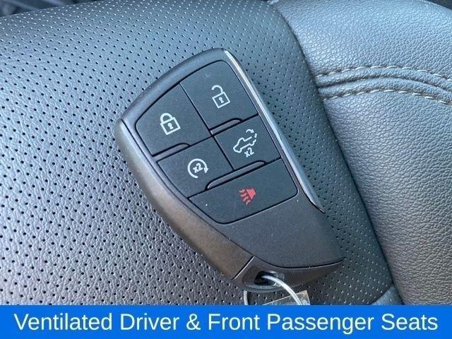 Chevrolet Silverado 1500 LTZ Crew Cab 4WD 2025