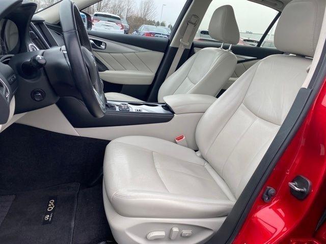 Infiniti Q50 3.0t LUXE AWD 2023