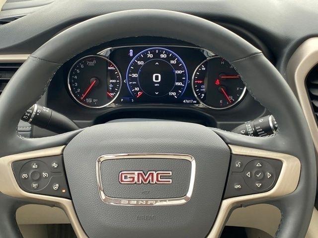 GMC Acadia Denali 2023