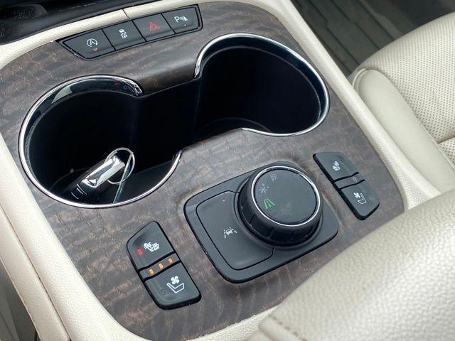 GMC Acadia Denali 2023