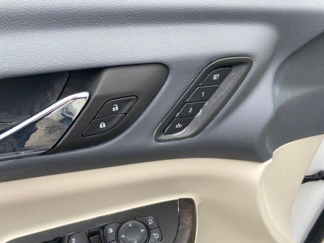 GMC Acadia Denali 2023