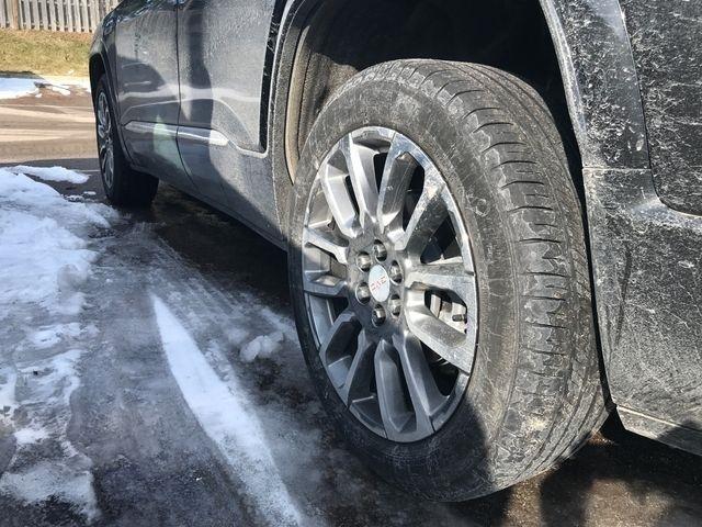 GMC Acadia Denali AWD 2023