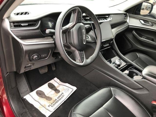 Jeep Grand Cherokee Limited 4WD 2023