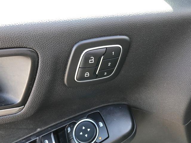 Ford Escape Titanium 4WD 2022