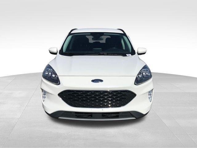 Ford Escape Titanium 4WD 2022