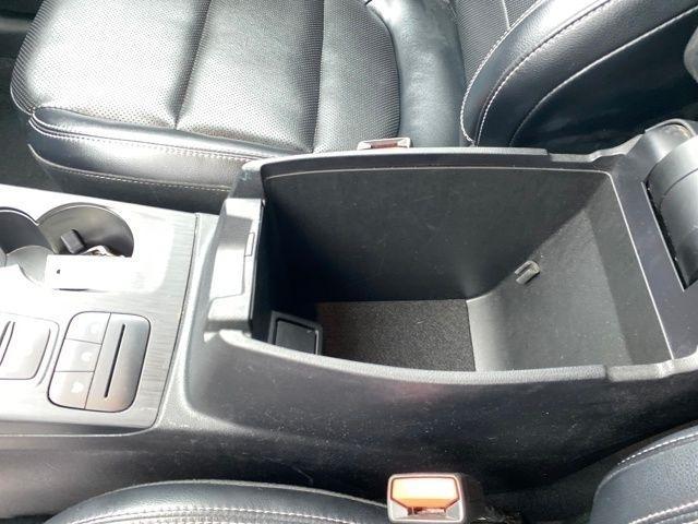 Ford Escape Titanium 4WD 2022