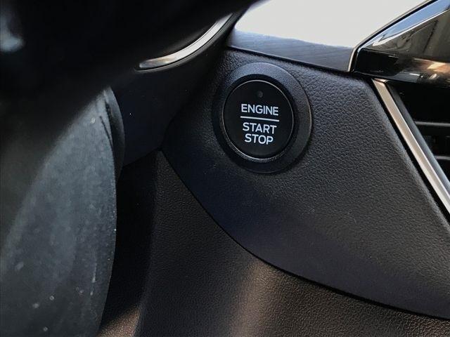 Ford Escape Titanium 4WD 2022