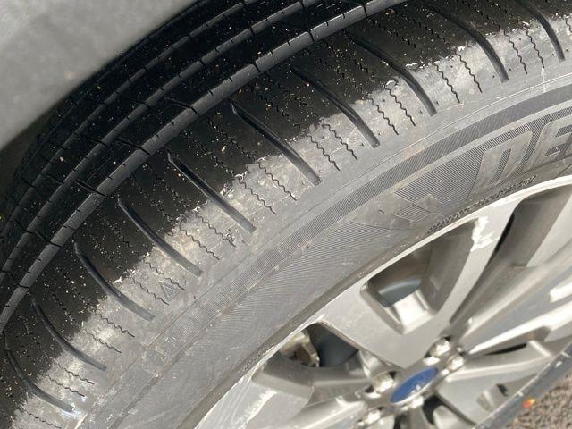 Ford Escape Titanium 4WD 2022