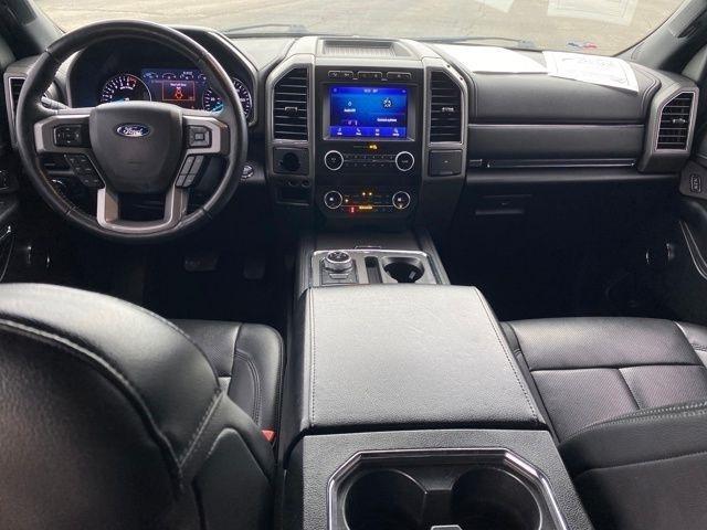 Ford Expedition XLT 4WD 2021