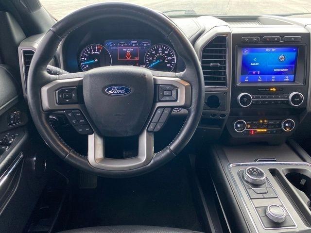 Ford Expedition XLT 4WD 2021