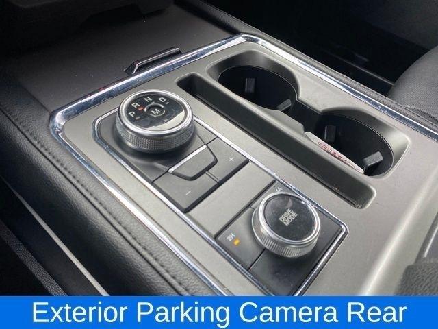 Ford Expedition XLT 4WD 2021