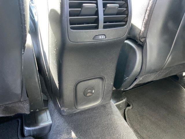 Ford Escape Titanium 4WD 2022