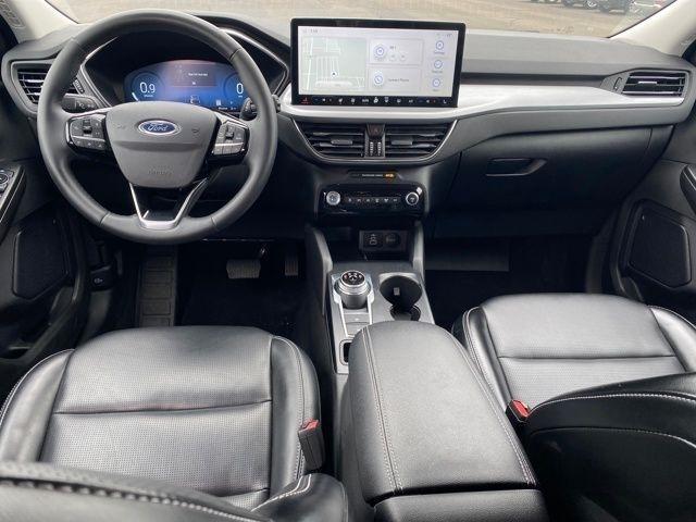 Ford Escape Platinum AWD 2024