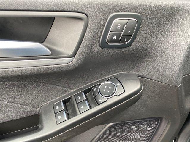 Ford Escape Platinum AWD 2024