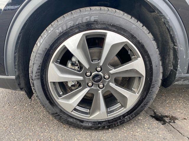 Ford Escape Platinum AWD 2023