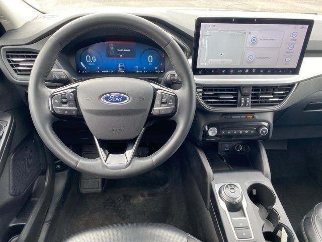 Ford Escape Platinum AWD 2023