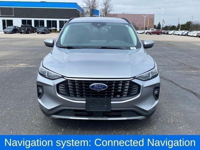 Ford Escape Platinum AWD 2024