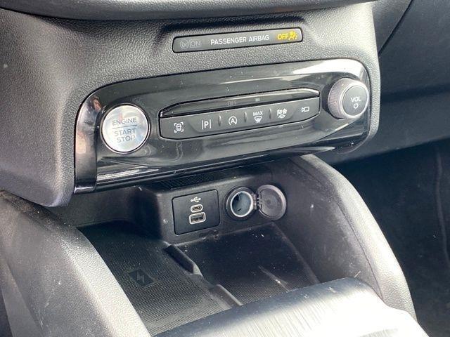 Ford Escape Platinum AWD 2024