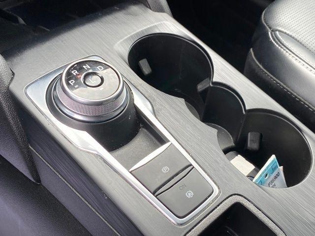 Ford Escape Platinum AWD 2024