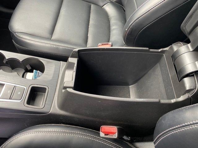 Ford Escape Platinum AWD 2024