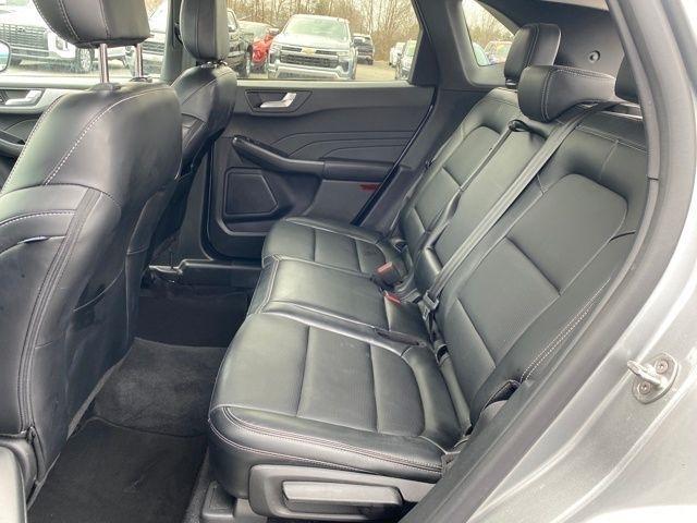 Ford Escape Platinum AWD 2024