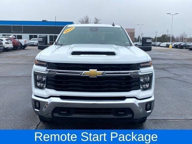 Chevrolet Silverado 2500HD LT Crew Cab Long Box 4WD 2025