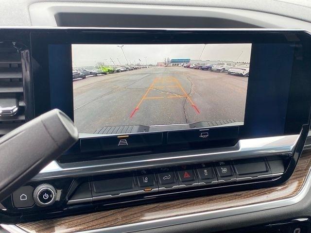 Chevrolet Silverado 2500HD LT Crew Cab Long Box 4WD 2025