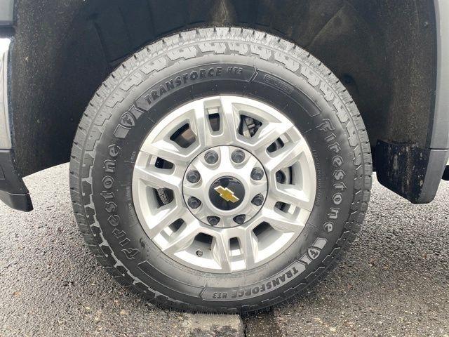 Chevrolet Silverado 2500HD LT Crew Cab Long Box 4WD 2025