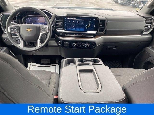 Chevrolet Silverado 2500HD LT Crew Cab Long Box 4WD 2025