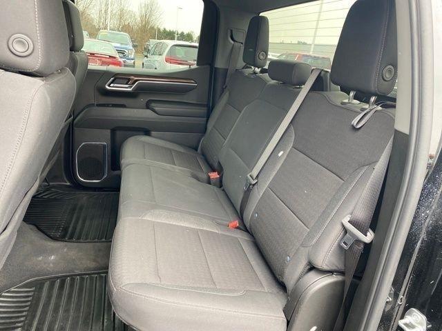 Chevrolet Silverado 1500 LT Crew Cab 4WD 2025