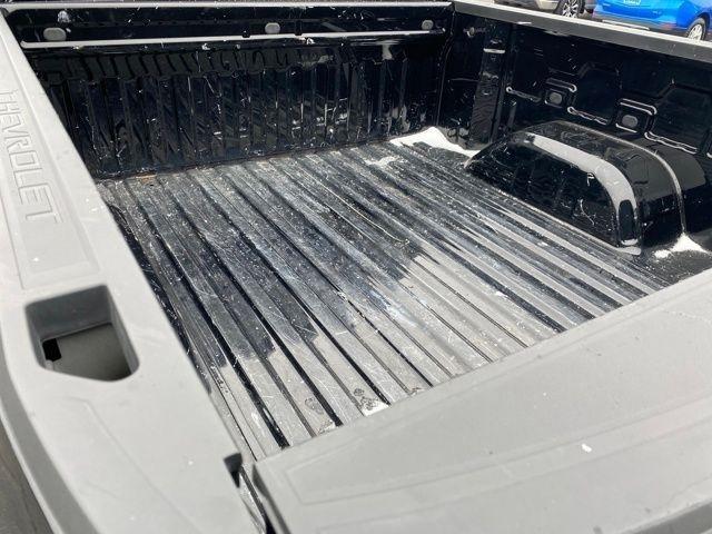 Chevrolet Silverado 1500 LT Crew Cab 4WD 2025