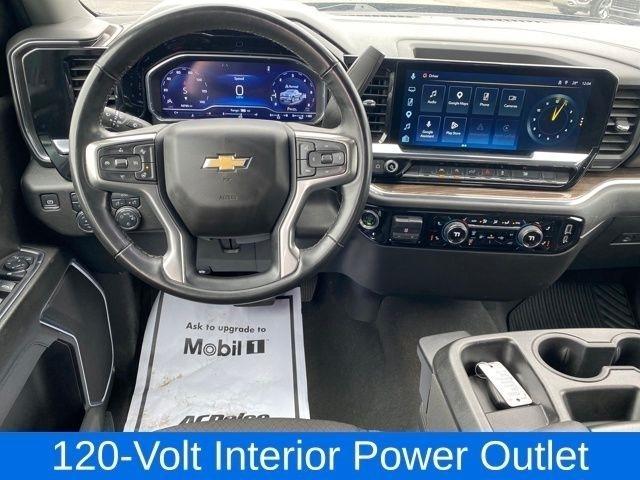 Chevrolet Silverado 1500 LT Crew Cab 4WD 2025