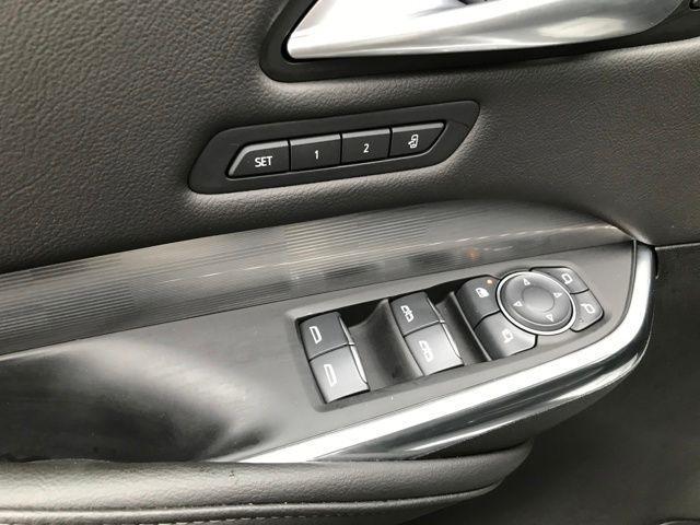 Cadillac XT4 Premium Luxury 2025