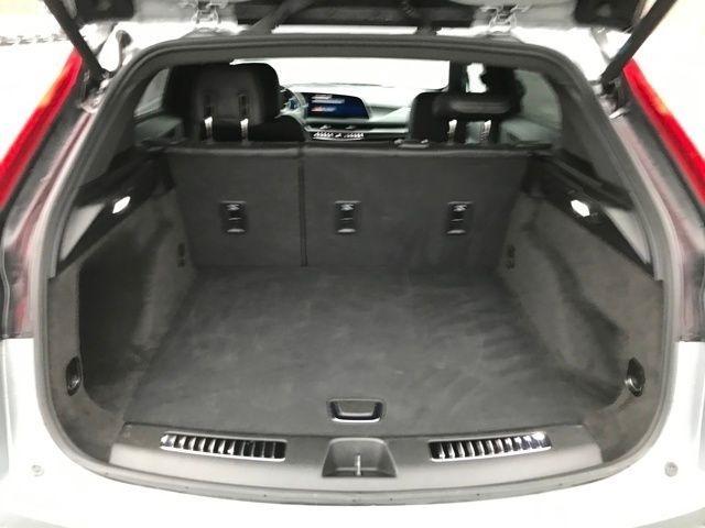 Cadillac XT4 Premium Luxury 2025