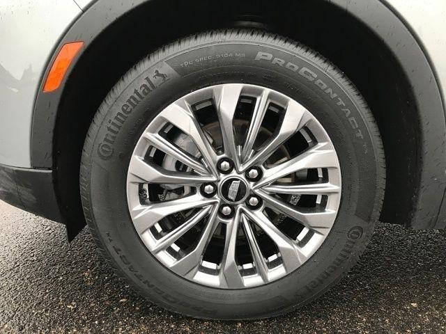 Cadillac XT4 Premium Luxury 2025