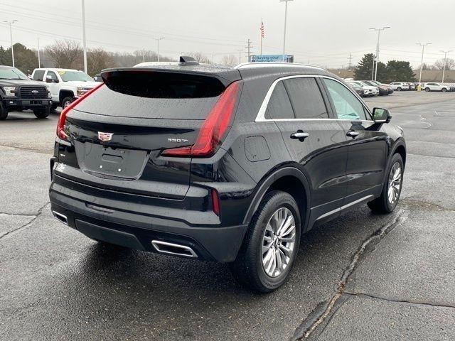 Cadillac XT4 Premium Luxury AWD 2025