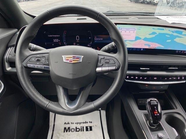 Cadillac XT4 Premium Luxury AWD 2025