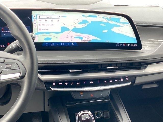 Cadillac XT4 Premium Luxury AWD 2025