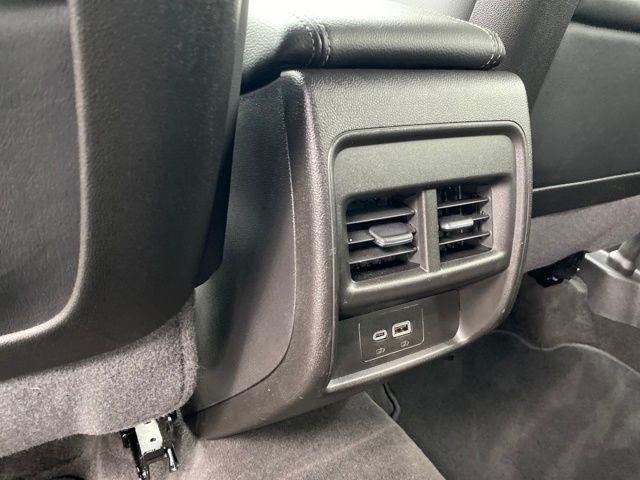 Cadillac XT4 Premium Luxury AWD 2025