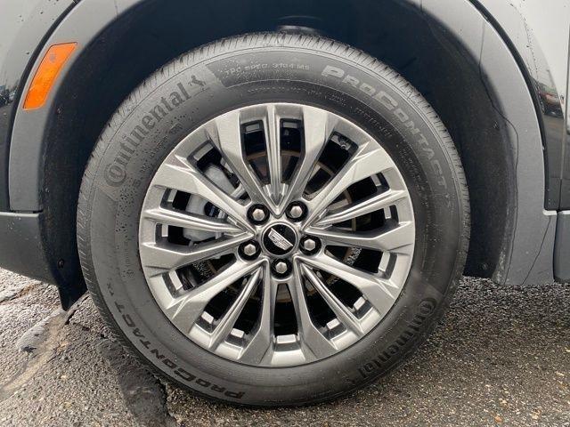 Cadillac XT4 Premium Luxury AWD 2025