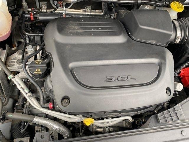 Chrysler Pacifica Touring L 2024