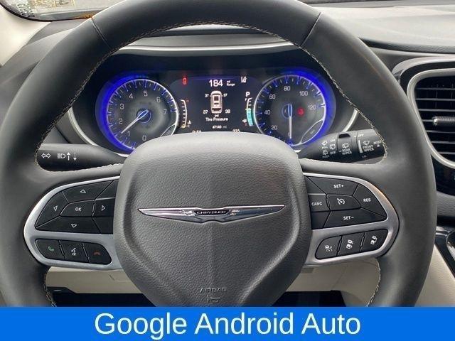 Chrysler Pacifica Touring L 2024