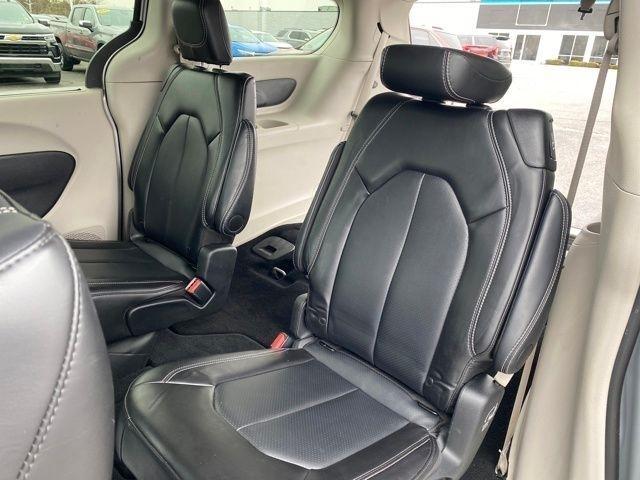 Chrysler Pacifica Touring L 2024